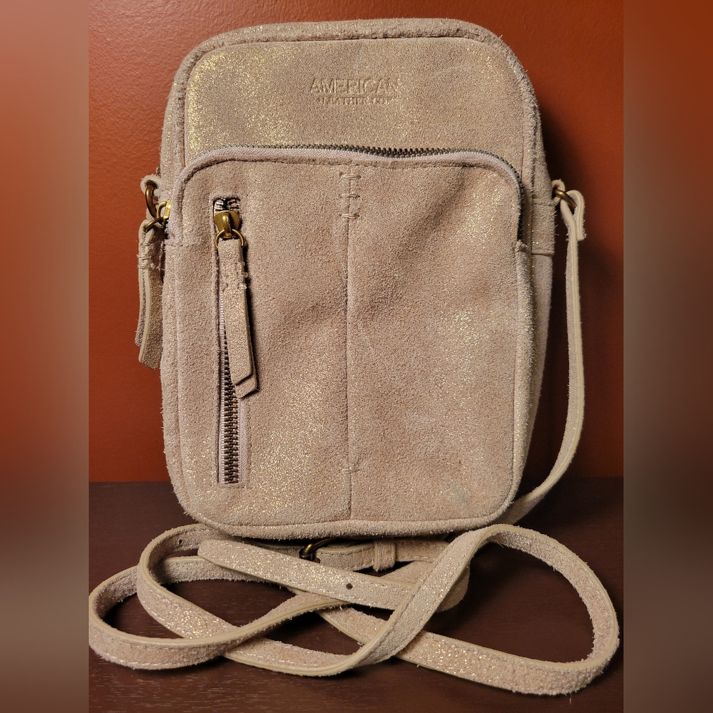 AMERICAN LEATHER CO. Crossbody Bag/Purse Champagne Color Shimmer